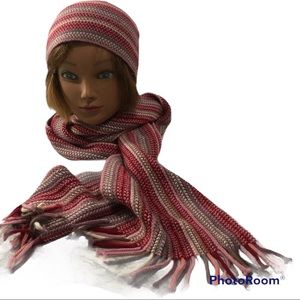 Beautiful 2 Pc Hat & Scarf Gift Set - multicolor